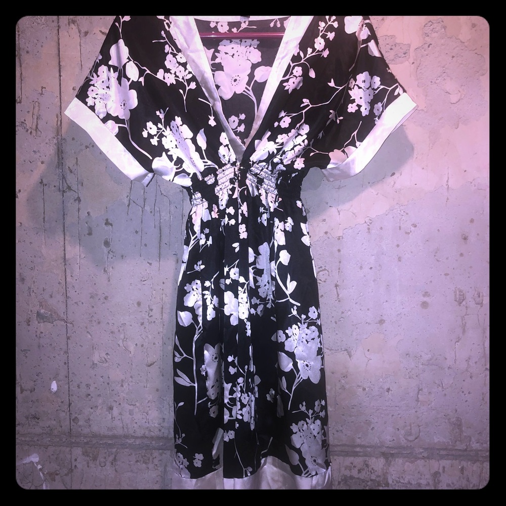 Silky Fashion Dress, MC Hammer Dancer Bottoms